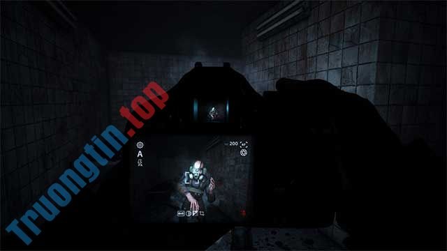 Đánh&nbsp;lạc&nbsp;hướng&nbsp;người&nbsp;bị&nbsp;nhiễm&nbsp;bằng&nbsp;cách&nbsp;sử&nbsp;dụng&nbsp;đèn&nbsp;flash