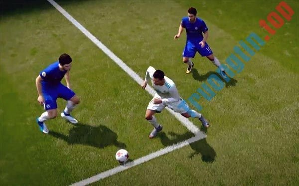 Một đoạn gameplay in-game FIFA Online 4.