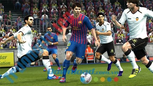 Download PES 2013 – Pro Evolution Soccer 2013: Game bóng đá