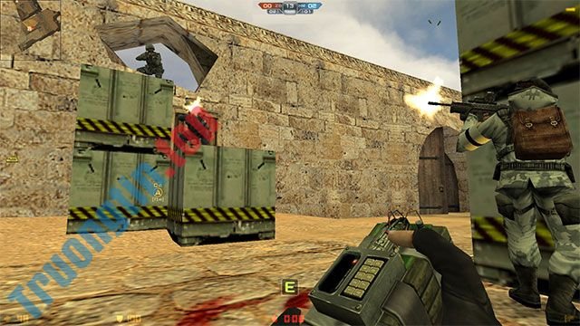 Gameplay bám sát game gốc Counter-Strike và bổ sung 1 số nội dung mới