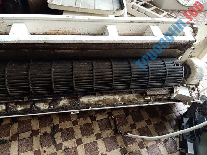 Dịch Vụ Chuyên Vệ Sinh Máy Lạnh Tân Bình