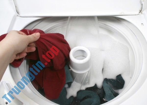 Dịch Vụ Sửa Máy Giặt Bị Rò Rỉ Chảy Nước Quận Bình Tân