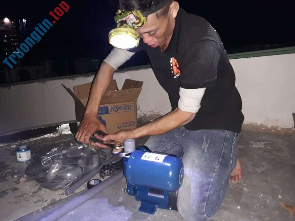 Thợ Sửa Máy Bơm Nước Không Vào Nước Quận 4 