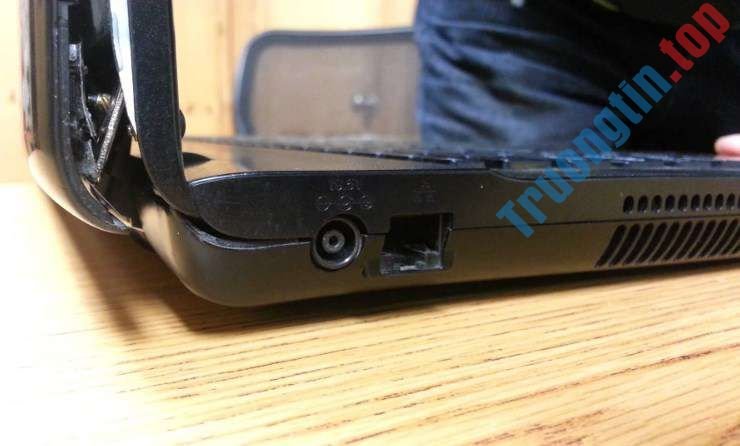 Top 10 Địa Chỉ sửa laptop bị gãy bản lể Ở Tại Quận 5 Tphcm