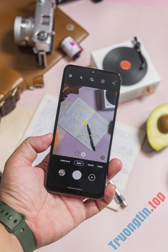 Làm online tại nhà không rối bời nhờ có trợ thủ Galaxy A22