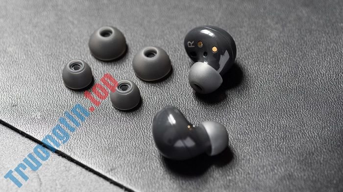 Trên&nbsp;tay&nbsp;Galaxy&nbsp;Buds2:&nbsp;Sang&nbsp;trọng,&nbsp;đẳng&nbsp;cấp,&nbsp;giá&nbsp;phải&nbsp;chăng