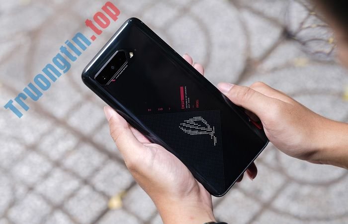 Đánh&nbsp;giá&nbsp;ROG&nbsp;Phone&nbsp;5:&nbsp;Cấu&nbsp;hình&nbsp;siêu&nbsp;đỉnh&nbsp;cùng&nbsp;khả&nbsp;năng&nbsp;tản&nbsp;nhiệt&nbsp;tốt