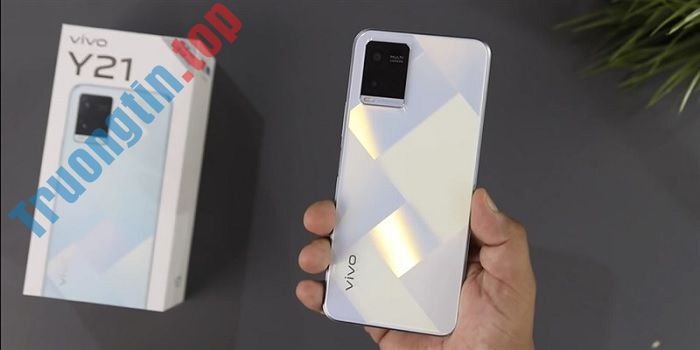 Đánh giá nhanh Vivo Y21 – Smartphone pin trâu, giá rẻ mới của Vivo 6 Đánh giá nhanh Vivo Y21 – Smartphone pin trâu, giá rẻ mới của Vivo