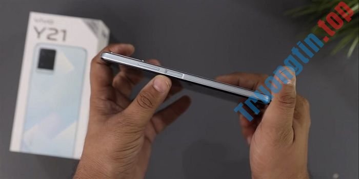 Đánh giá nhanh Vivo Y21 – Smartphone pin trâu, giá rẻ mới của Vivo 9 Đánh giá nhanh Vivo Y21 – Smartphone pin trâu, giá rẻ mới của Vivo