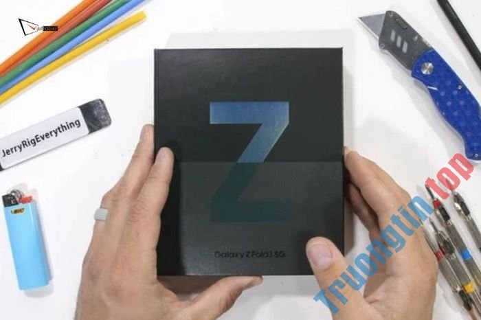 Kết&nbsp;quả&nbsp;kiểm&nbsp;tra&nbsp;độ&nbsp;bền&nbsp;Samsung&nbsp;Galaxy&nbsp;Z&nbsp;Fold3&nbsp;5G:&nbsp;Vượt&nbsp;qua&nbsp;mọi&nbsp;thử&nbsp;thách&nbsp;một&nbsp;cách&nbsp;nhẹ&nbsp;nhàng