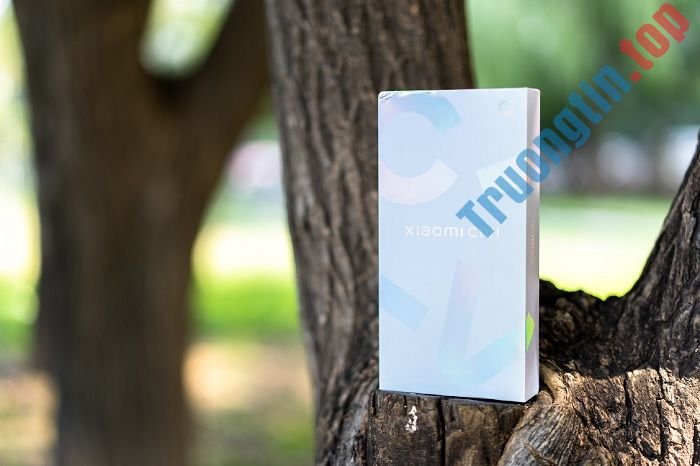 Cận&nbsp;cảnh&nbsp;Xiaomi&nbsp;CIVI&nbsp;–&nbsp;Smartphone&nbsp;hơn&nbsp;9&nbsp;triệu&nbsp;có&nbsp;camera&nbsp;selfie&nbsp;chụp&nbsp;ảnh&nbsp;cực&nbsp;đỉnh