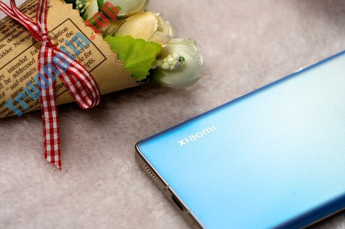 Cận&nbsp;cảnh&nbsp;Xiaomi&nbsp;CIVI&nbsp;–&nbsp;Smartphone&nbsp;hơn&nbsp;9&nbsp;triệu&nbsp;có&nbsp;camera&nbsp;selfie&nbsp;chụp&nbsp;ảnh&nbsp;cực&nbsp;đỉnh