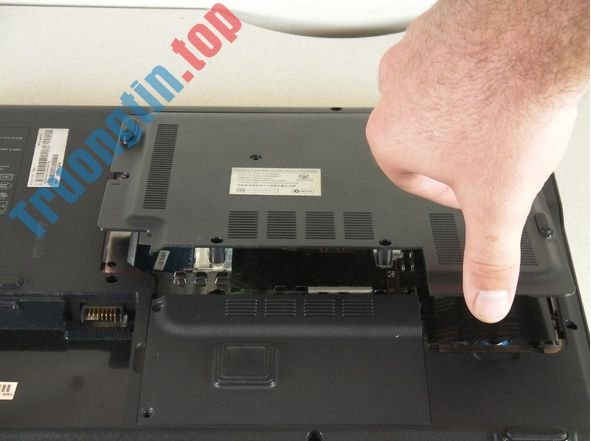 2&nbsp;bước&nbsp;cơ&nbsp;bản&nbsp;để&nbsp;thay&nbsp;thế,&nbsp;nâng&nbsp;cấp&nbsp;RAM&nbsp;laptop