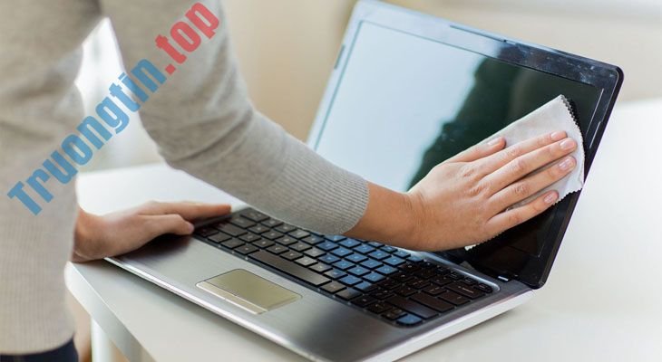 Cách&nbsp;khắc&nbsp;phục&nbsp;lỗi&nbsp;màn&nbsp;hình&nbsp;laptop&nbsp;bị&nbsp;nhiễu&nbsp;đơn&nbsp;giản