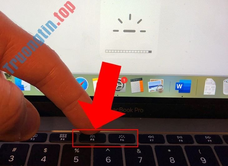 Cách&nbsp;bật,&nbsp;tắt&nbsp;đèn&nbsp;bàn&nbsp;phím&nbsp;trên&nbsp;MacBook&nbsp;nhanh&nbsp;chóng