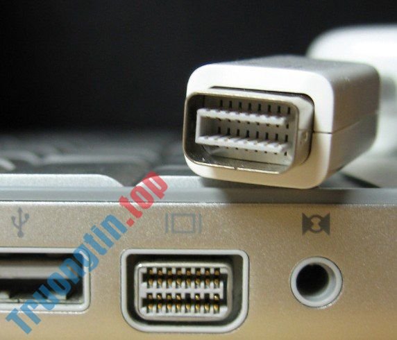 Những&nbsp;cổng&nbsp;kết&nbsp;nối&nbsp;thường&nbsp;thấy&nbsp;trên&nbsp;máy&nbsp;tính&nbsp;và&nbsp;chức&nbsp;năng&nbsp;của&nbsp;chúng