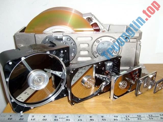 Tìm&nbsp;hiểu&nbsp;về&nbsp;các&nbsp;kích&nbsp;thước&nbsp;ổ&nbsp;cứng&nbsp;2.5&nbsp;inch,&nbsp;3.5&nbsp;inch,&nbsp;1.8&nbsp;inch,…