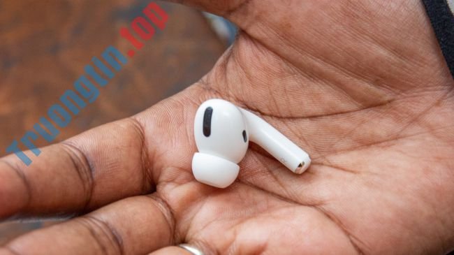 AirPods&nbsp;Pro:&nbsp;Khử&nbsp;ồn&nbsp;hiệu&nbsp;quả,&nbsp;chất&nbsp;lượng&nbsp;âm&nbsp;thanh&nbsp;tốt,&nbsp;đeo&nbsp;thoải&nbsp;mái