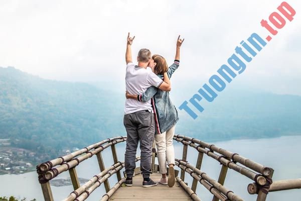 Hình&nbsp;nền&nbsp;cặp&nbsp;đôi&nbsp;cực&nbsp;tình&nbsp;cảm&nbsp;cho&nbsp;máy&nbsp;tính