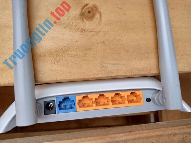 Đánh&nbsp;giá&nbsp;TP-Link&nbsp;TL-WR840N:&nbsp;Router&nbsp;WiFi&nbsp;Wireless-N&nbsp;giàu&nbsp;tính&nbsp;năng