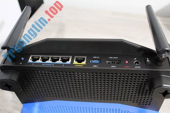 Đánh giá Linksys WRT1900ACS: Router WiFi mã nguồn mở phù hợp với những ngôi nhà lớn 2 Đánh giá Linksys WRT1900ACS: Router WiFi mã nguồn mở phù hợp với những ngôi nhà lớn