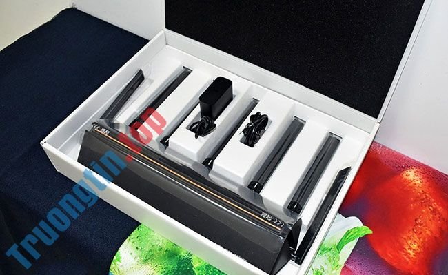 Đánh&nbsp;giá&nbsp;Mi&nbsp;AIoT&nbsp;Router&nbsp;AX3600:&nbsp;Router&nbsp;WiFi&nbsp;6,&nbsp;7&nbsp;ăng-ten,&nbsp;giá&nbsp;1,99&nbsp;triệu&nbsp;đồng