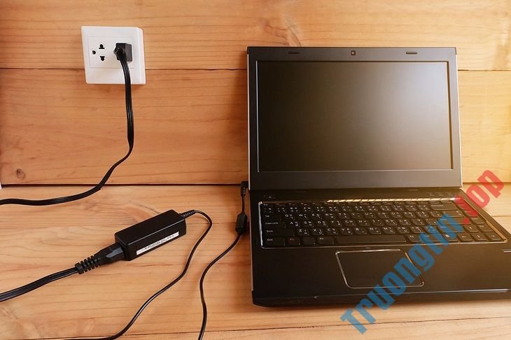 Hướng&nbsp;dẫn&nbsp;sạc&nbsp;pin&nbsp;đúng&nbsp;cách&nbsp;cho&nbsp;điện&nbsp;thoại,&nbsp;máy&nbsp;tính&nbsp;bảng&nbsp;và&nbsp;laptop