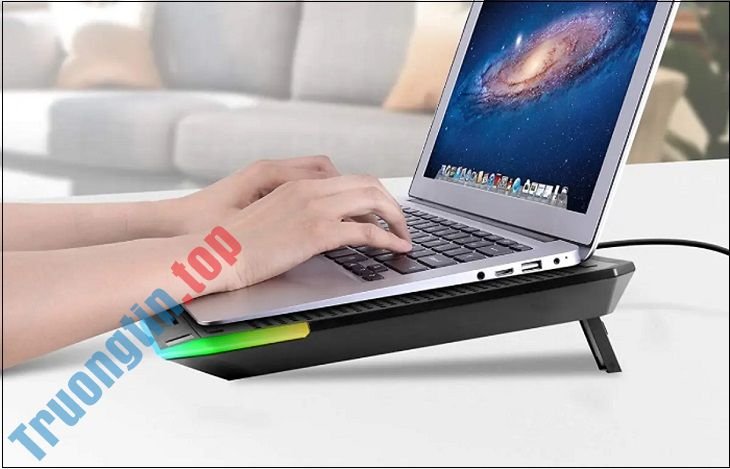 Hướng&nbsp;dẫn&nbsp;sạc&nbsp;pin&nbsp;đúng&nbsp;cách&nbsp;cho&nbsp;điện&nbsp;thoại,&nbsp;máy&nbsp;tính&nbsp;bảng&nbsp;và&nbsp;laptop