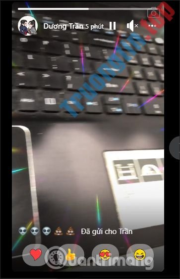 Cách&nbsp;thêm&nbsp;nhiều&nbsp;emoji&nbsp;react&nbsp;Story&nbsp;Facebook