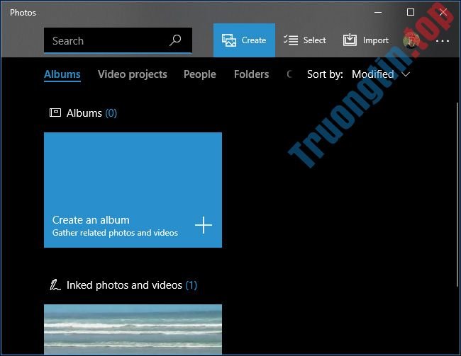 Cách bật chế độ nền tối (dark mode) trong ứng dụng Photos trên Windows 10