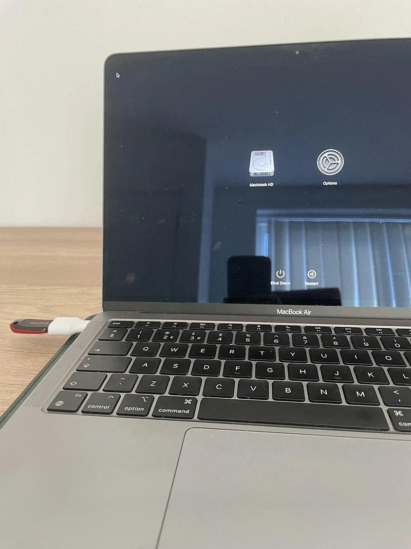 Dịch Vụ Sửa Chữa Macbook Không Nhận USB - Ổ Cứng Tại Tin Học Trường Tín