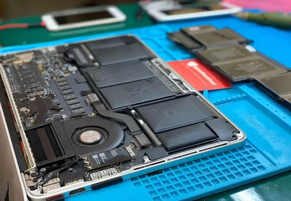 Địa Chỉ Sửa Laptop Chai Pin TPHCM Lấy Ngay