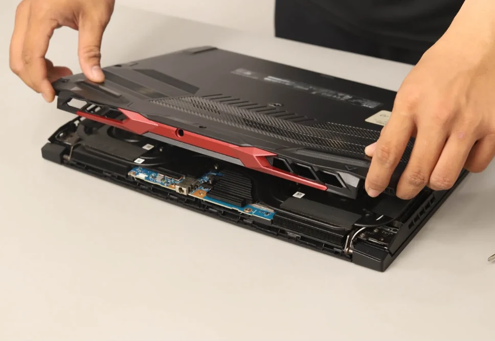 Địa Chỉ Sửa Laptop Không Lên Hình TPHCM - Giá Rẻ