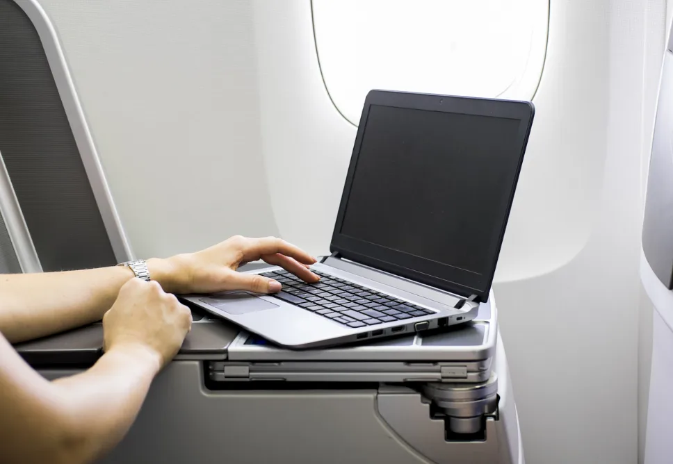 Địa Chỉ Sửa Laptop Không Nhận Sạc TPHCM