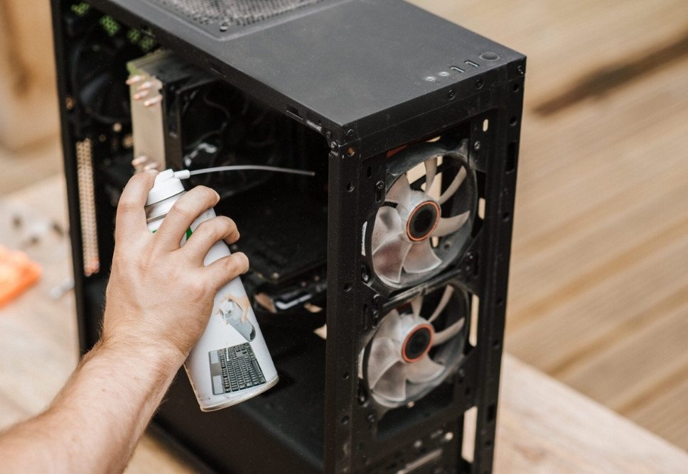 Địa Chỉ Sửa Máy Tính Kêu To Quận Phú Nhuận Lấy Ngay