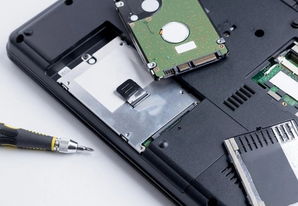 Địa Chỉ Thay Ổ Cứng Laptop Chính Hãng Ở Bình Thạnh