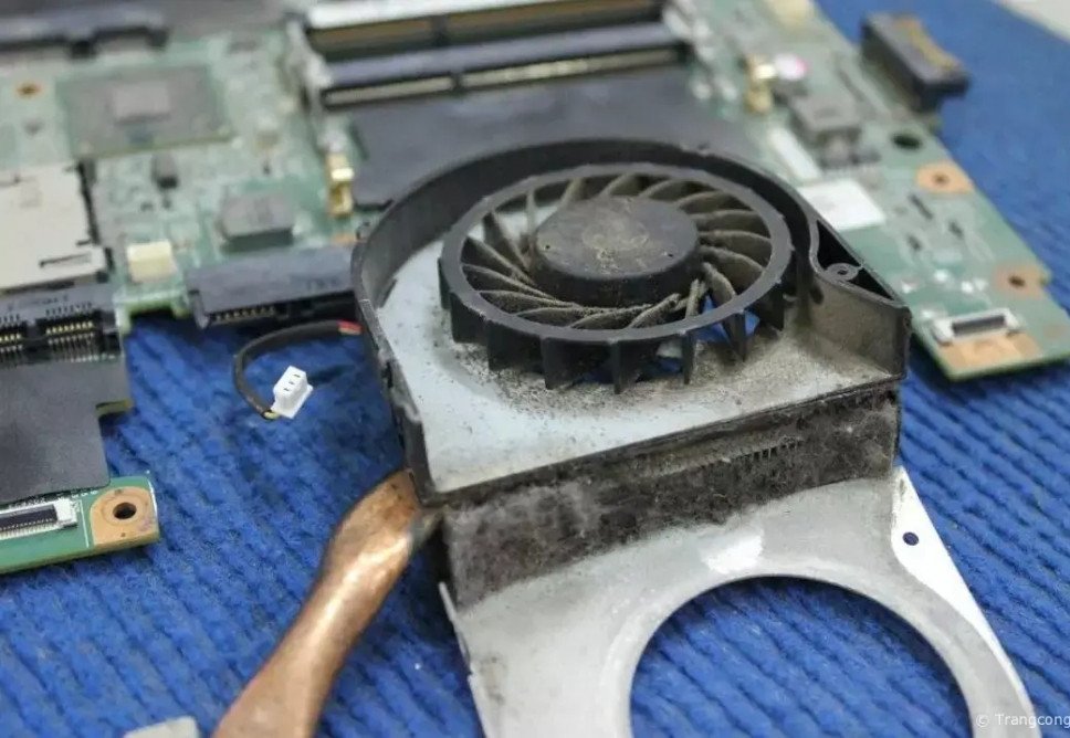 Địa Chỉ Thay Quạt Laptop Uy Tín Tại Quận Bình Thạnh