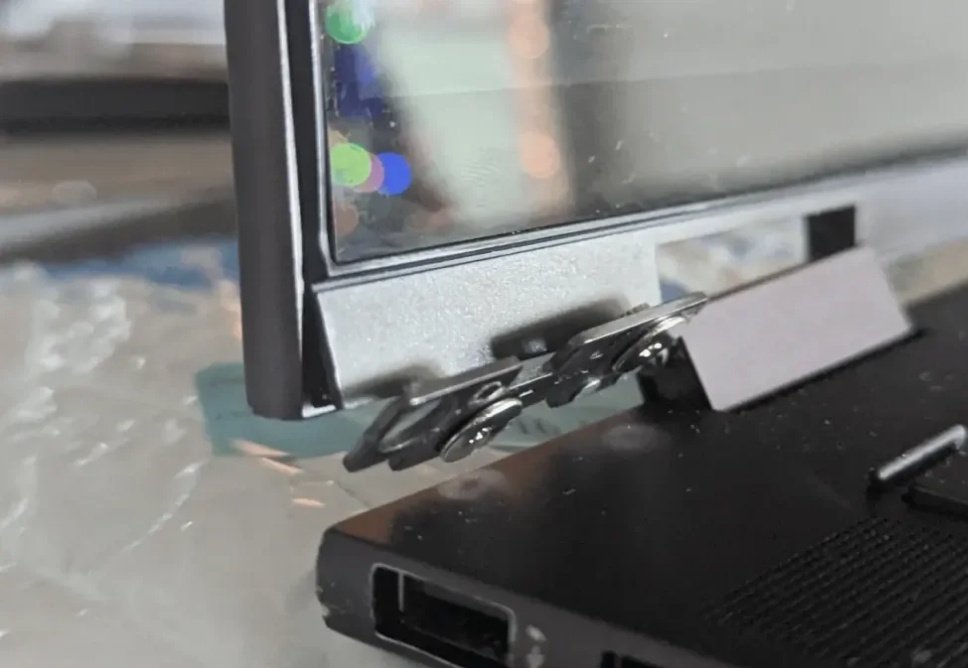 Địa Chỉ Thay Bản Lề Laptop Lấy Ngay Tận Nơi Ở Quận 10