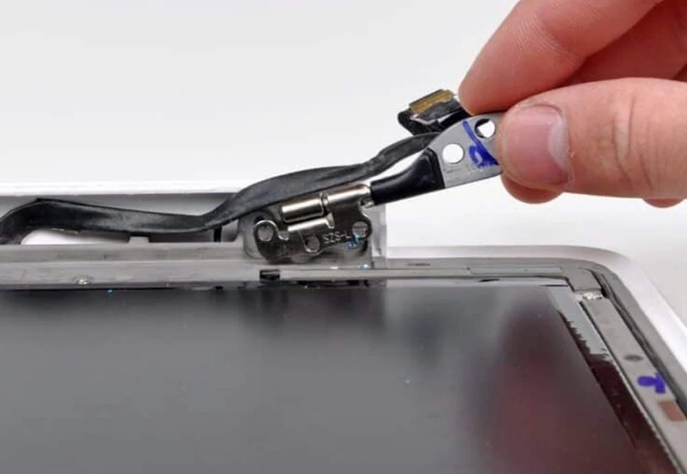 Địa Chỉ Thay Bản Lề Macbook Quận Tân Bình Uy Tín