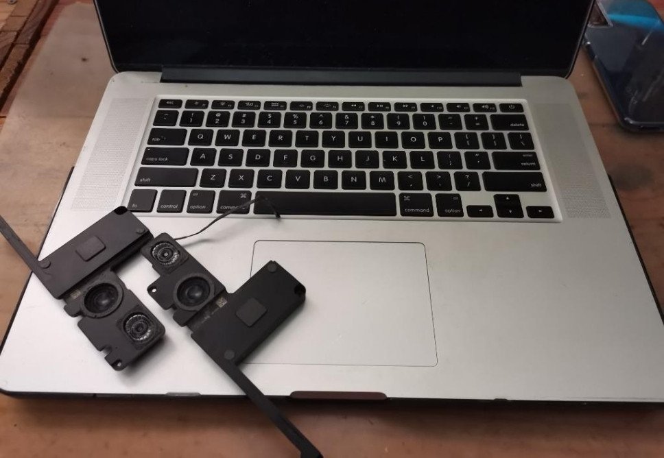 Địa Chỉ Thay Loa Laptop Chính Hãng Giá Rẻ Ở Quận 7