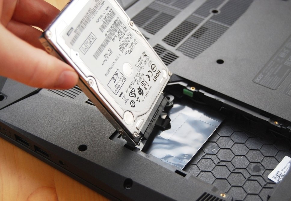 Địa Chỉ Thay Ổ Cứng Laptop Lấy Ngay Tại Phú Nhuận