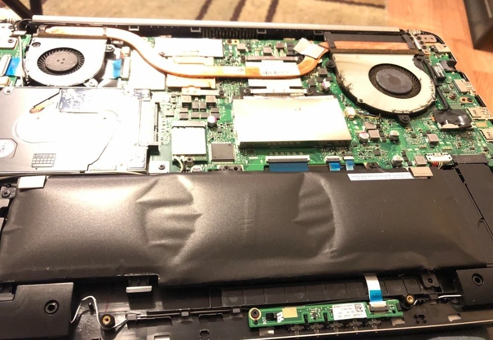 Địa Chỉ Thay Pin Laptop Lấy Ngay Giá Rẻ Ở Quận 7